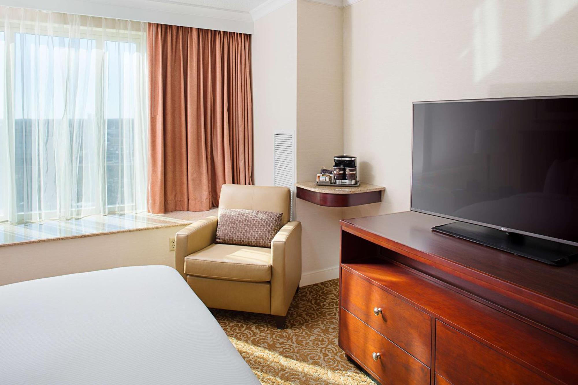 Hilton Providence Hotel Buitenkant foto