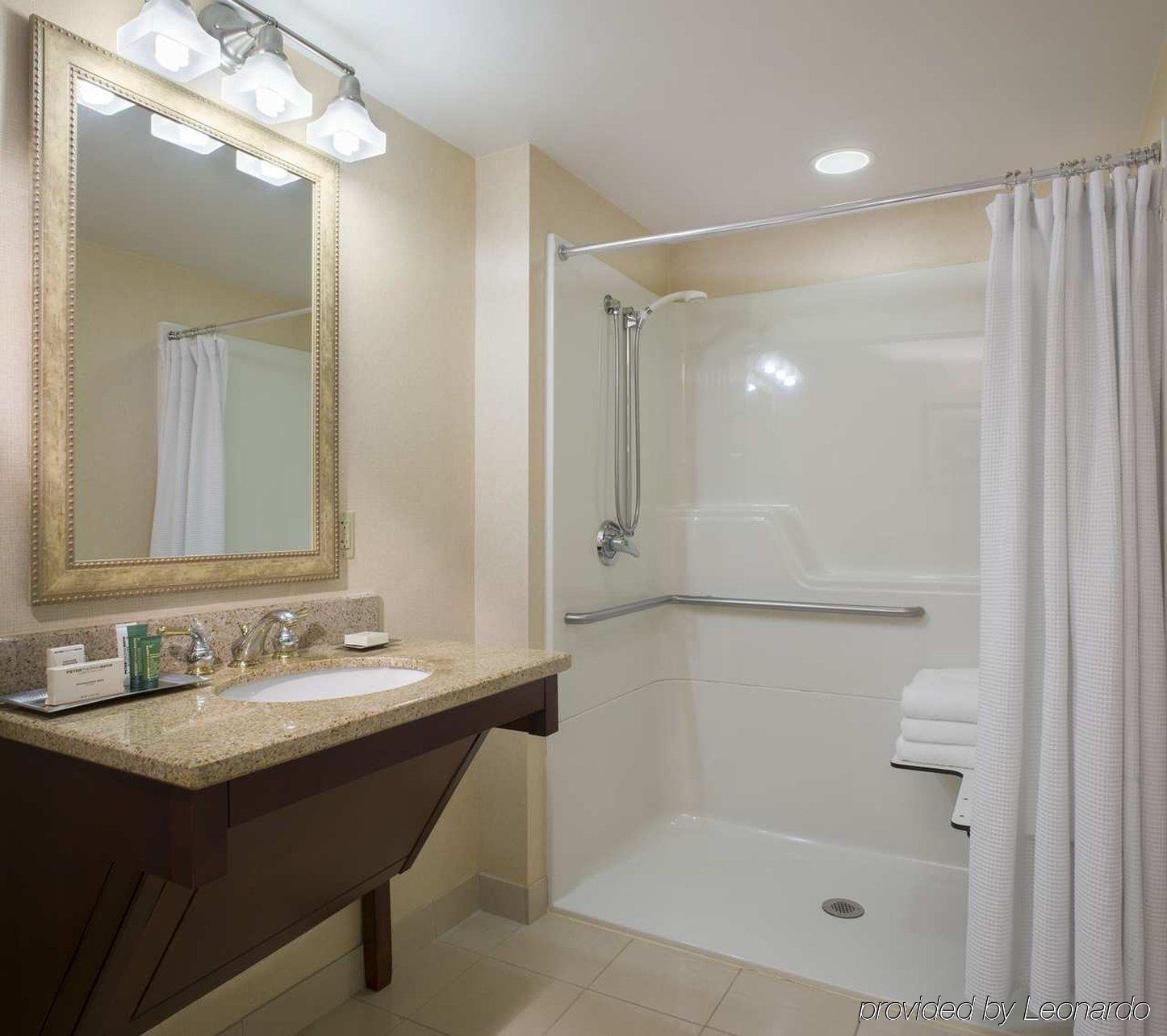 Hilton Providence Hotel Buitenkant foto